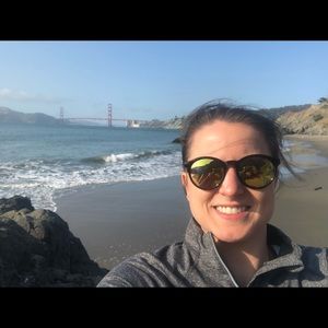 Meet your Posher, Bailey